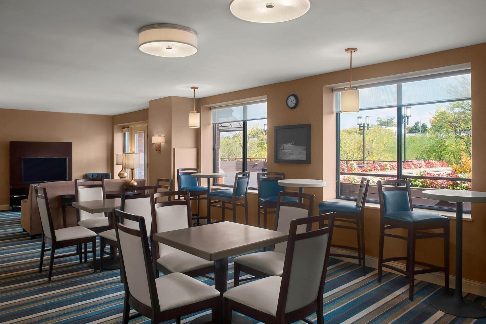 Sheraton Suites Akron Cuyahoga Falls Dış mekan fotoğraf
